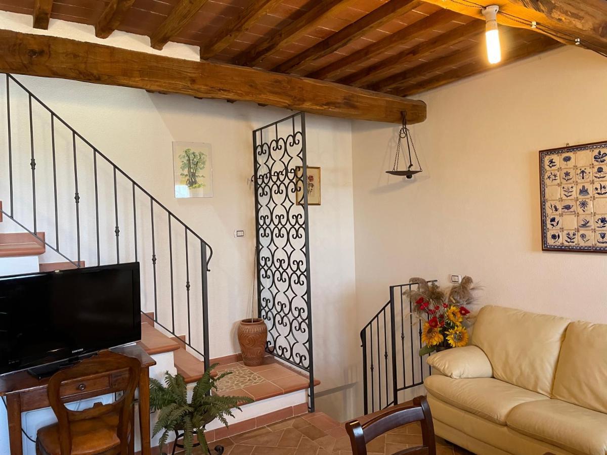 Il Rifugio Nelle Crete Apartment Vescona ภายนอก รูปภาพ
